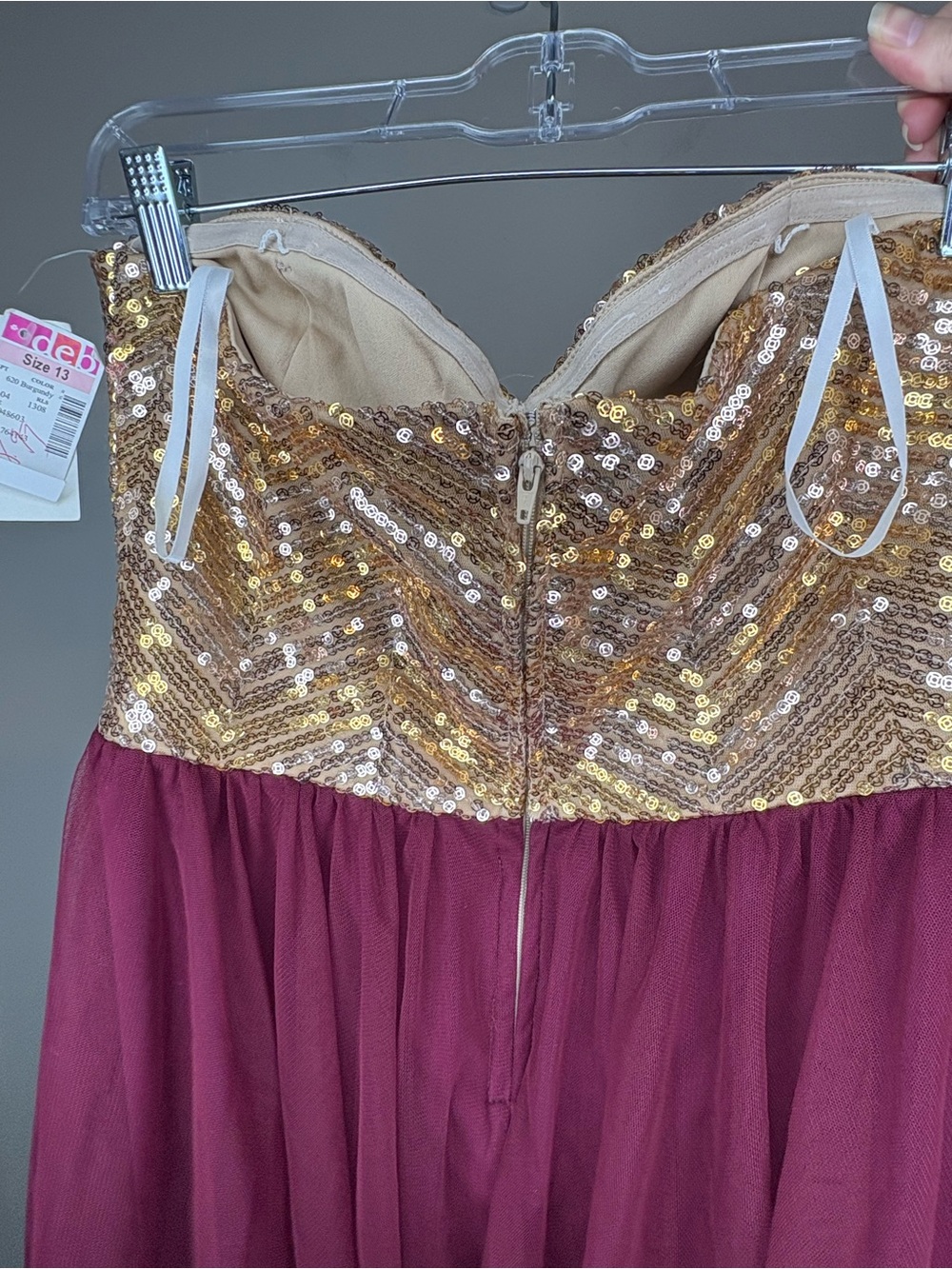 Deb Y2K NWT Gold Sequin Bodice & Burgundy Tulle Homecoming Dress Size 13 - Picture 4 of 7